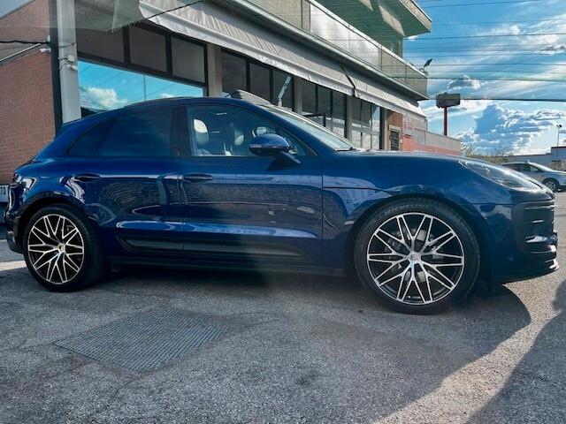 Porsche Macan 2.0 265 CV BENZINA "TETTO APRIB. PANORAMICO / FULL LED / SEDILI SPORTIVI"