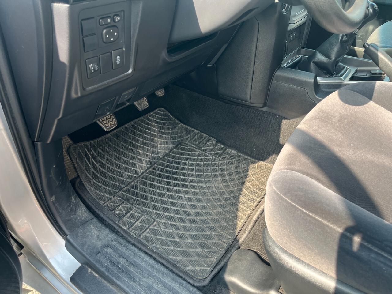 Toyota Land Cruiser 150 2.8 D4-D 6M Manuale VETTURA euro6 - Pochi km