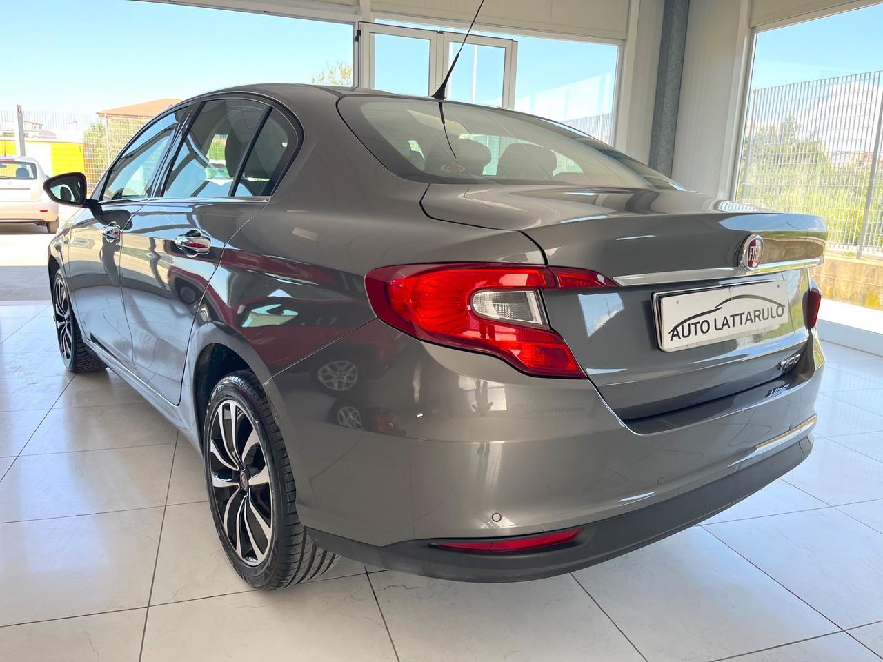 Fiat Tipo 1.6 Mjt 120 CV Lounge