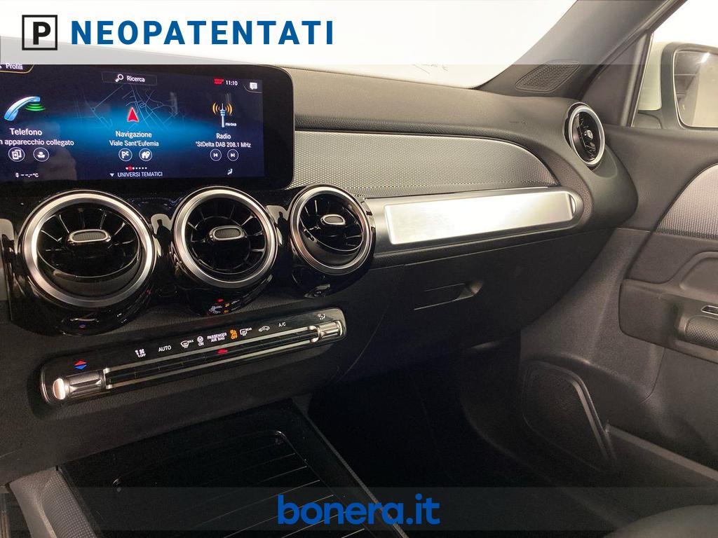 Mercedes GLB 180 D Business Extra 8G-DCT