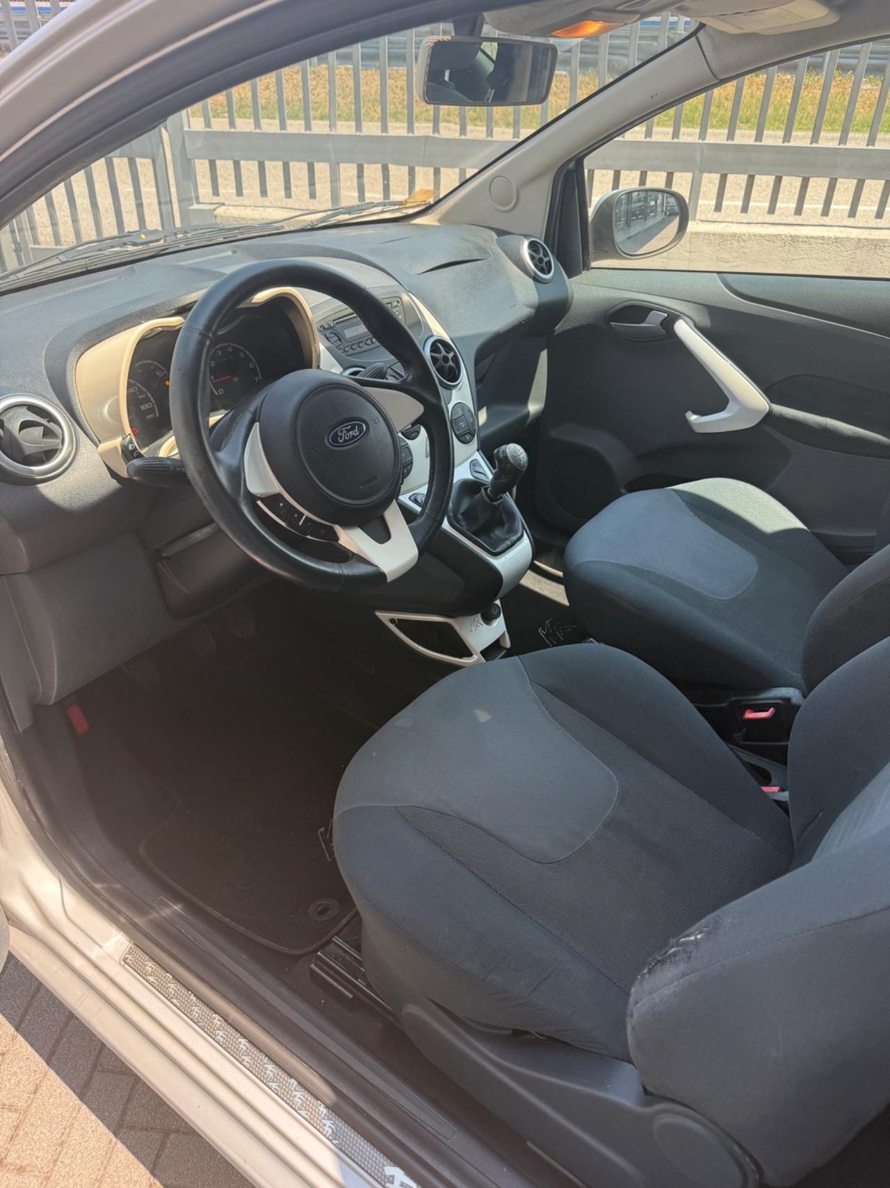 Ford Ka Ka+ 1.2 8V 69CV Titanium