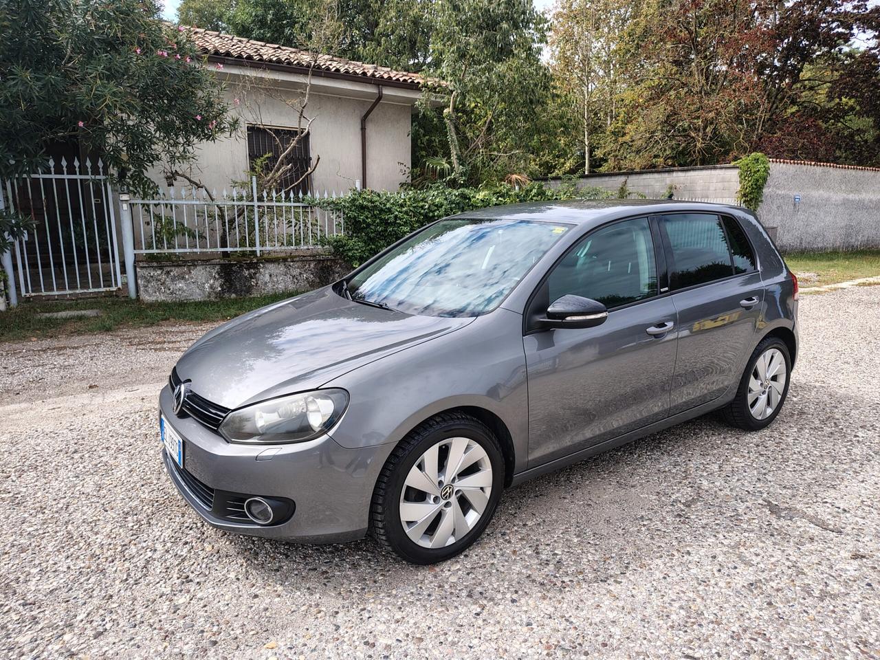 Volkswagen Golf 1.6 TDI DPF 5p. Highline STYLE. NAVIPLUS