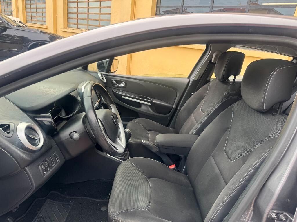 RENAULT CLIO 1.0 BENZINA 50.000 KM 2016 NEOPATENTATI