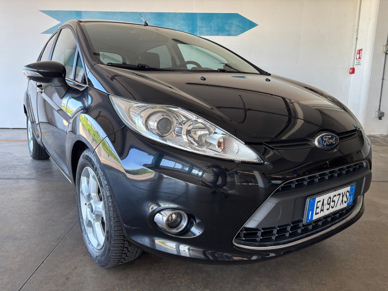 Ford Fiesta 1.4 Benzina/GPL Titanium