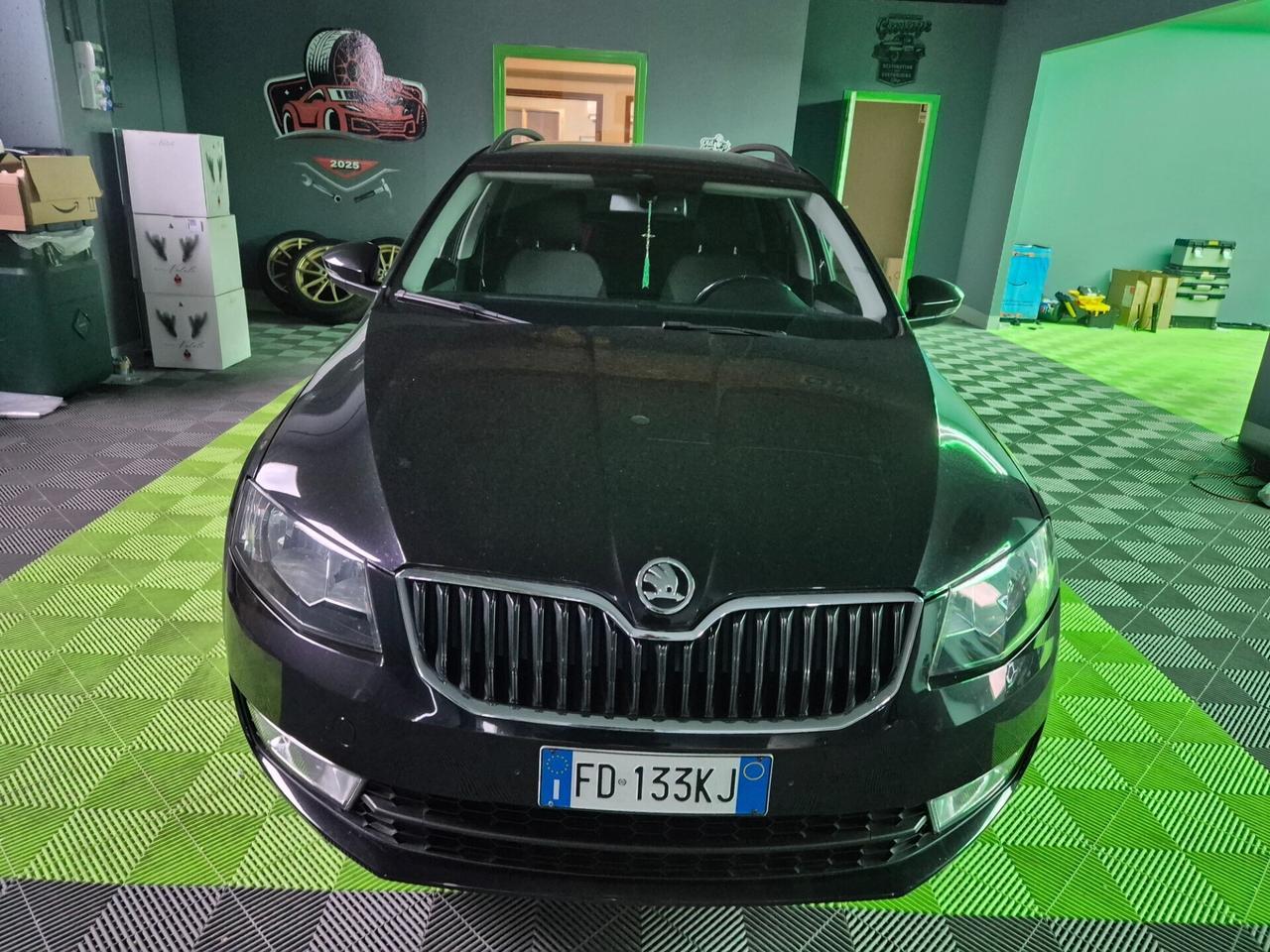 Skoda Octavia 1.6 TDI CR 110 CV Wagon Executive