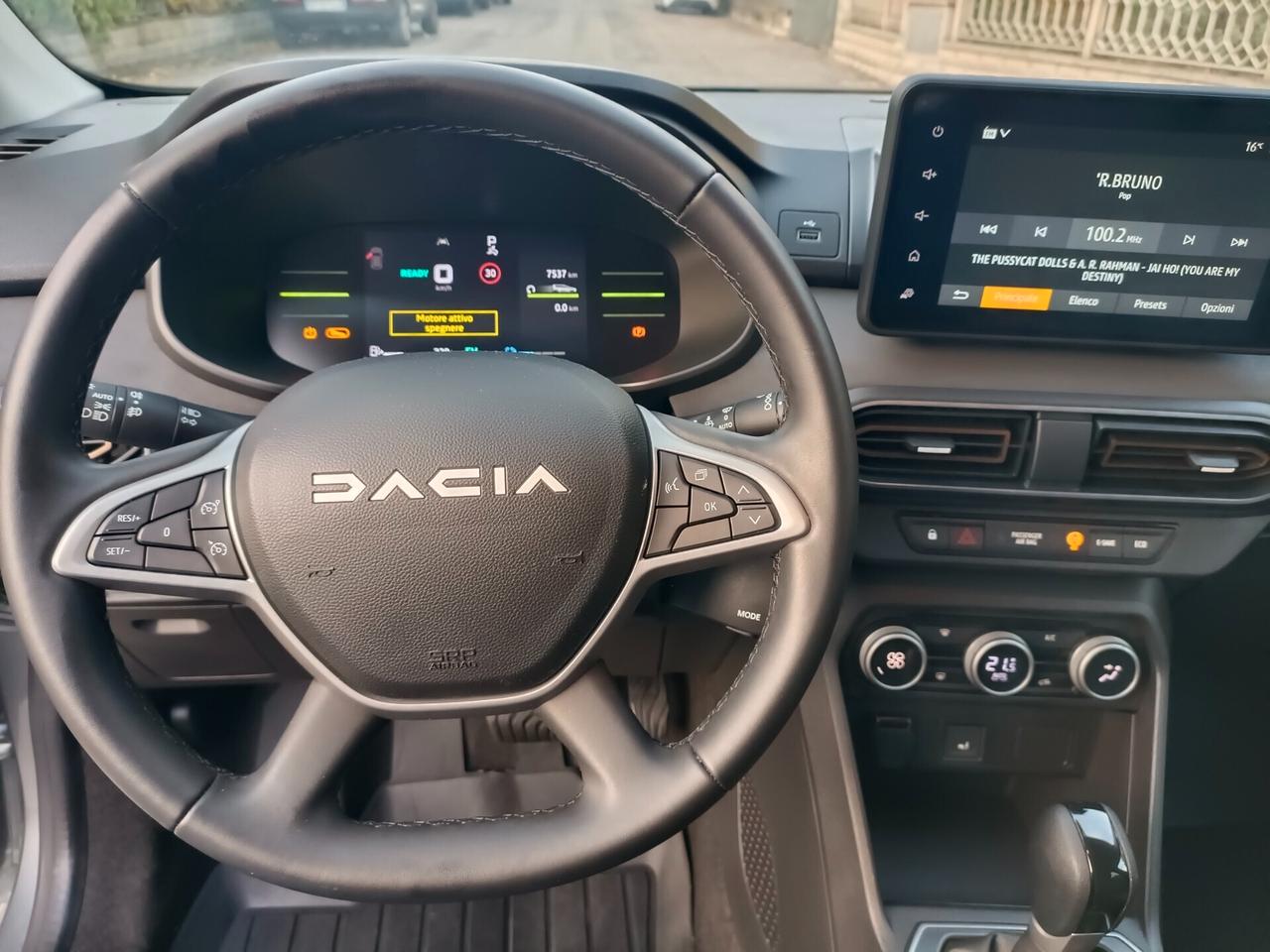 Dacia Jogger Hybrid 7 posti Extreme