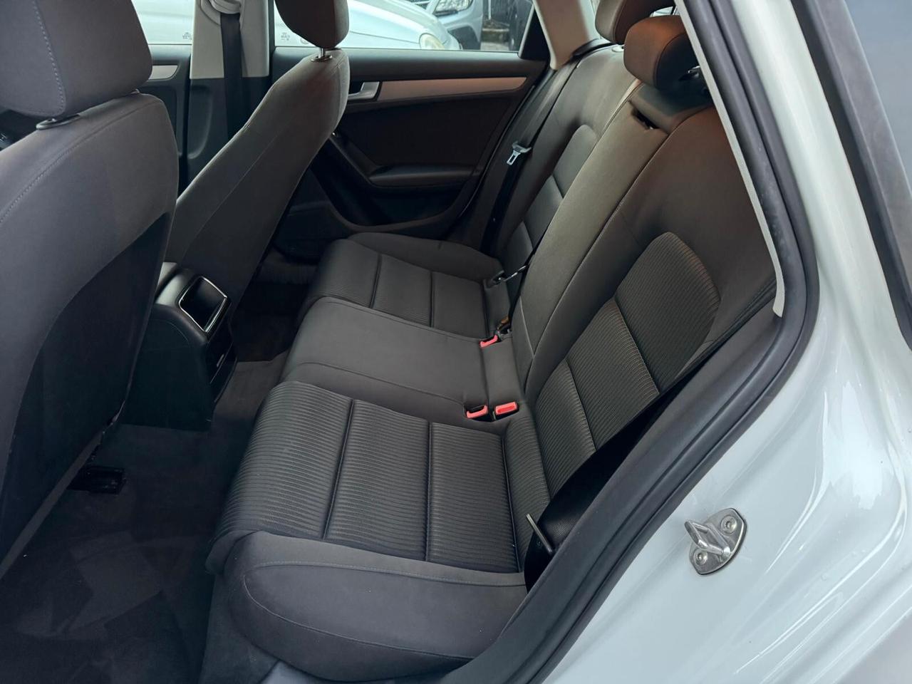 Audi A4 Avant 2.0 TDI 177CV Ambiente