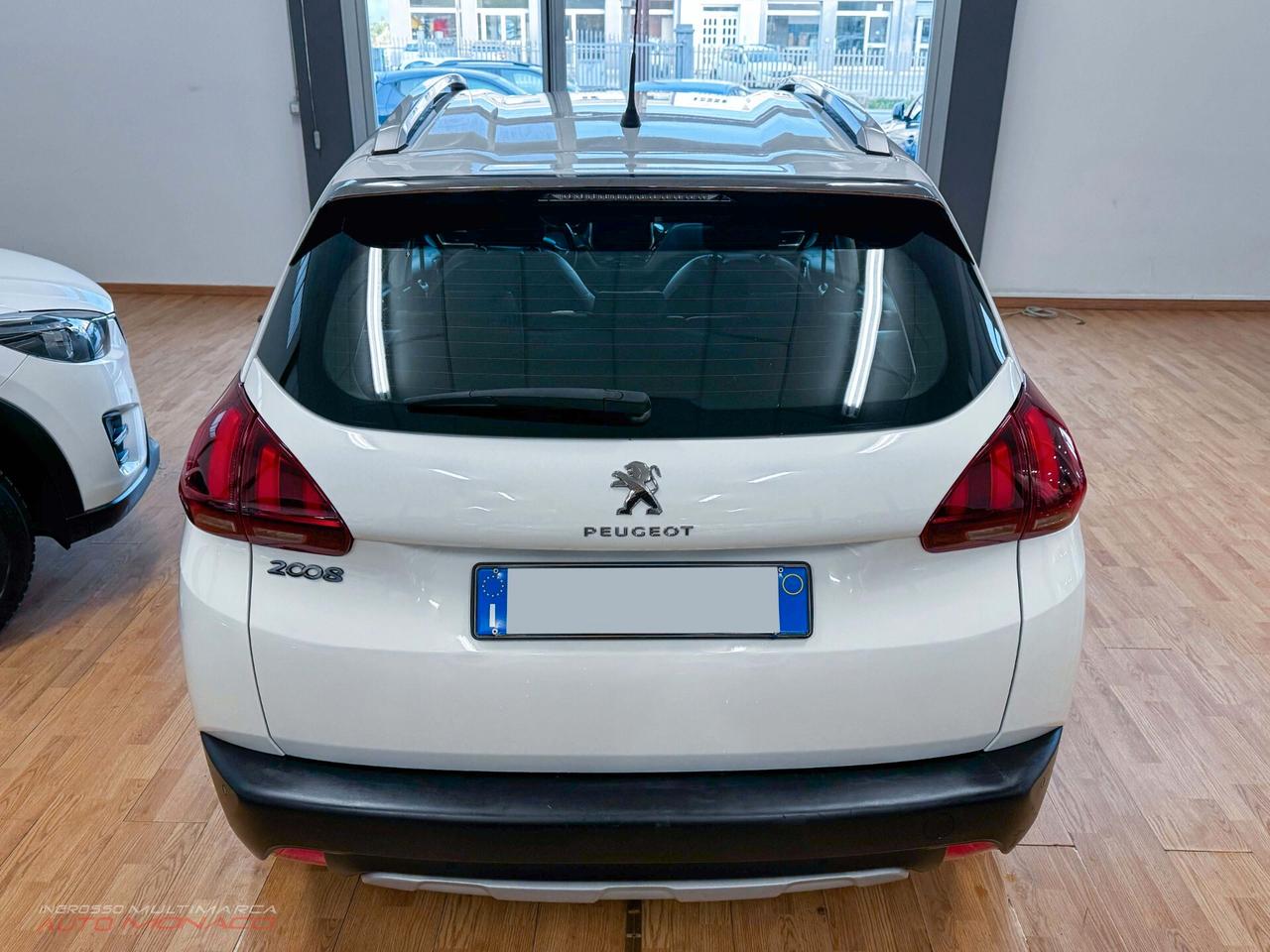Peugeot 2008 BlueHDi 100cv Allure 2018