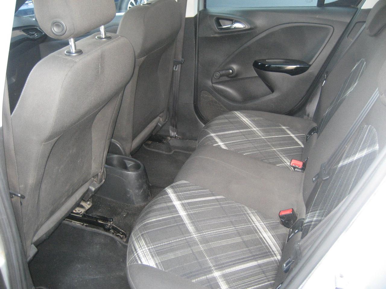 Opel Corsa 1.4 90CV GPL Tech Coupé b-Color