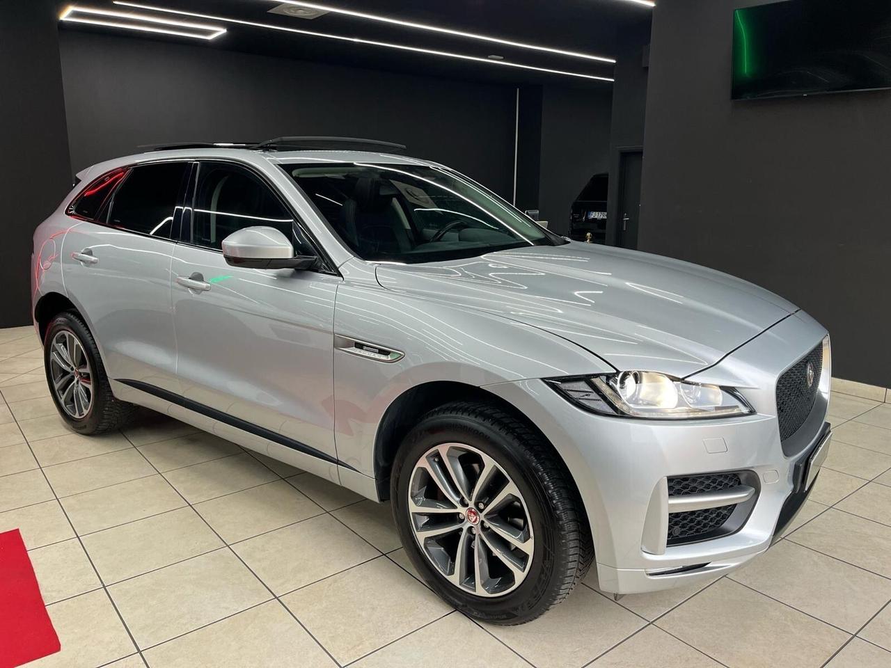 Jaguar F-Pace 2.0 D 180 CV R-Sport Motore NUOVO