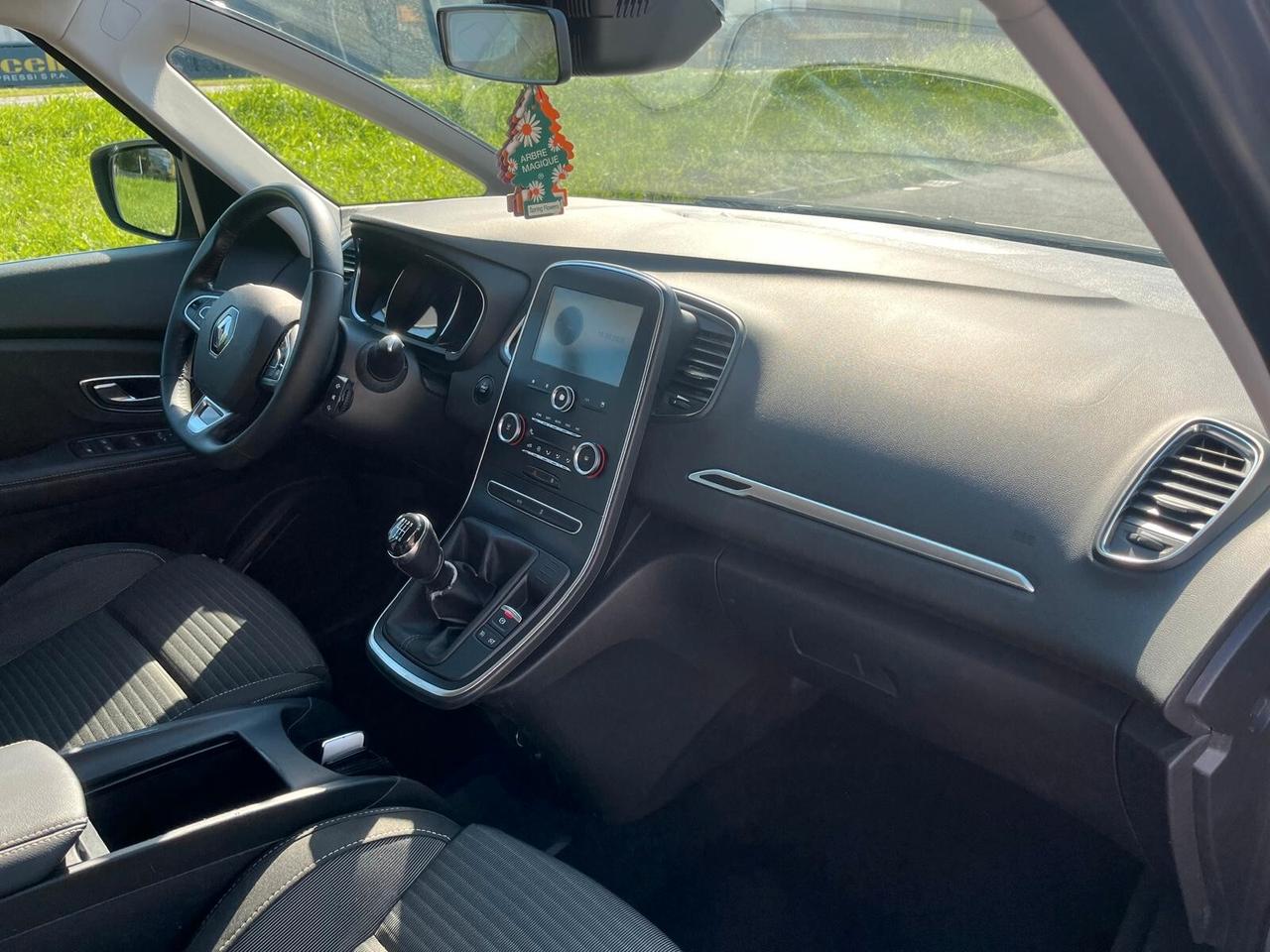 Renault Grand scenic TCe 140 CV