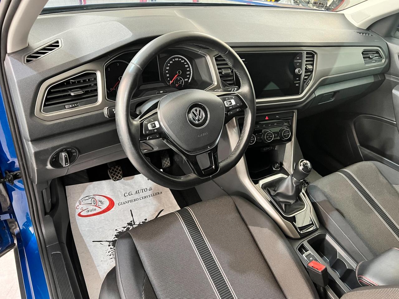 Volkswagen T-Roc 2.0 TDI Advanced 150 cv 2020