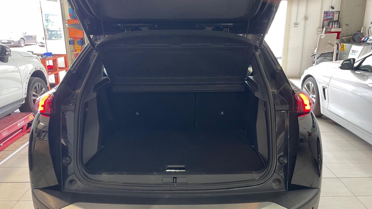 Peugeot 2008 BlueHDi 110 S&S Allure Pack