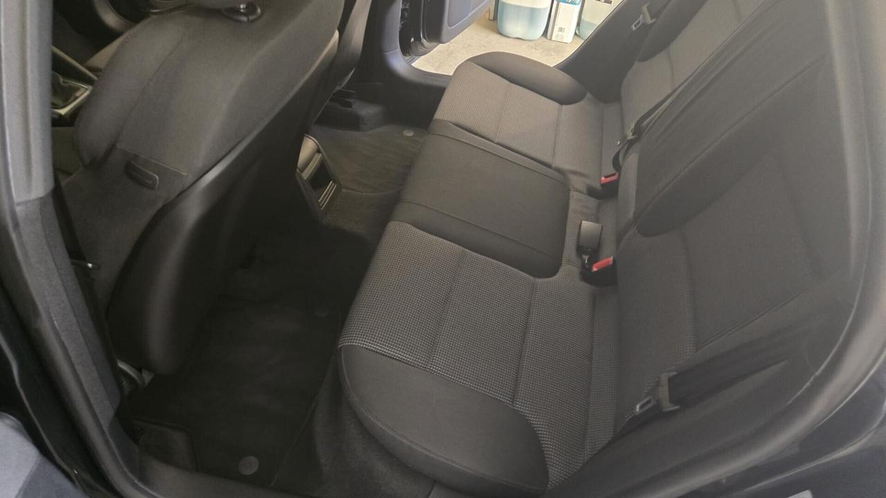 Audi A3 SPB 1.6 TDI 105 CV x Neopatentati