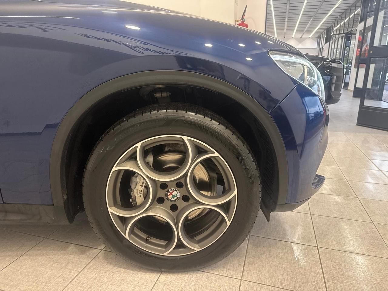 Alfa Romeo Stelvio 2.2 Q4 210 CV AT8 tetto panoramico