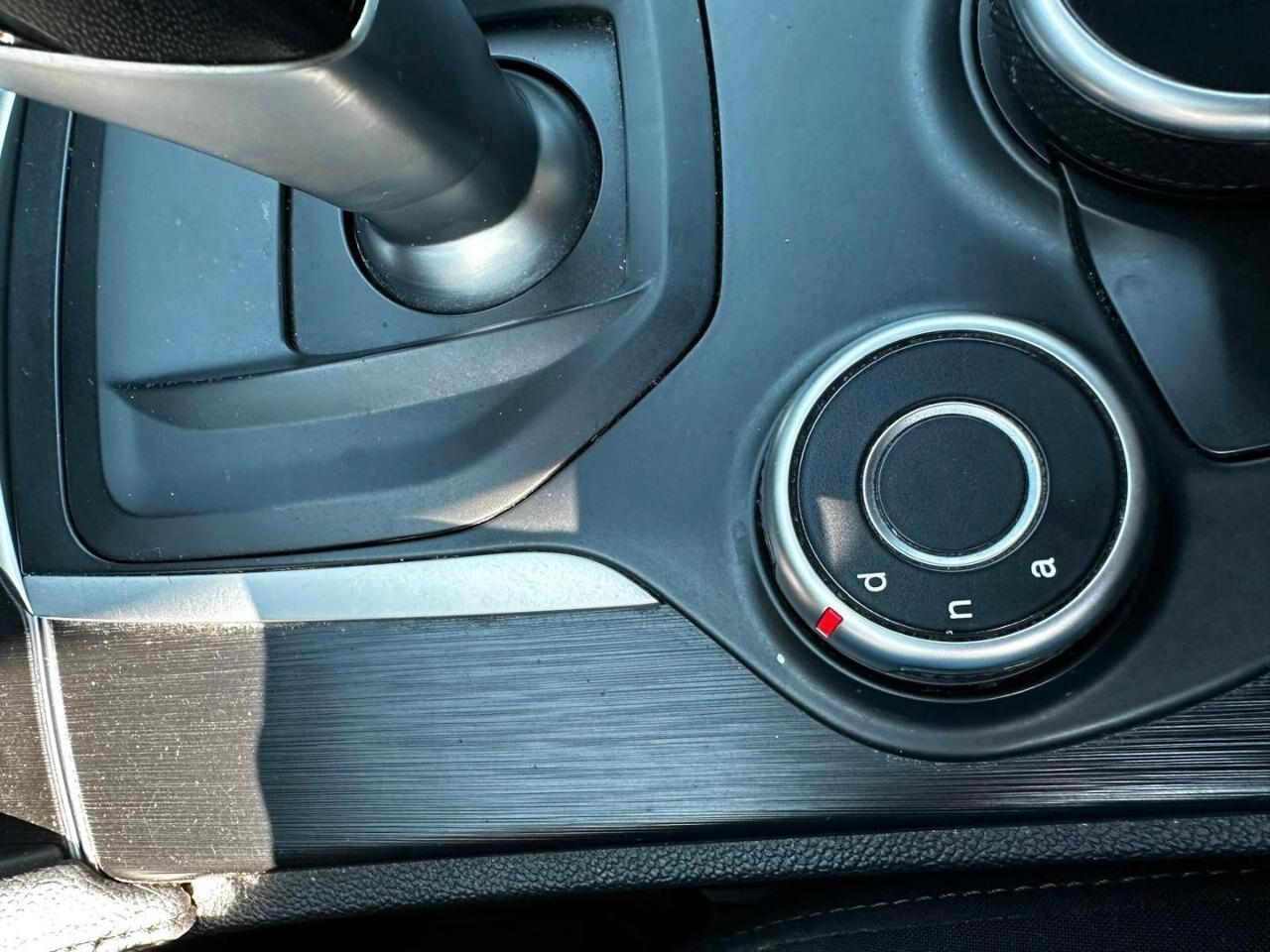 Alfa Romeo Stelvio 2.2 Turbodiesel 180 CV AT8 Q4 Business