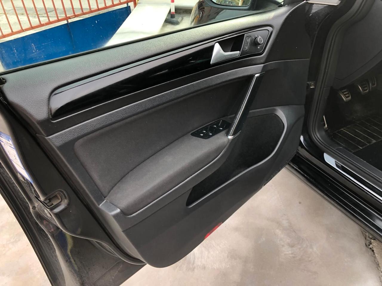 Volkswagen Golf Business 1.6 TDI 5p. SOUND GARANZIA EUROPEA 12 MESI RINNOVABILE FINO A 60 MESI!!!