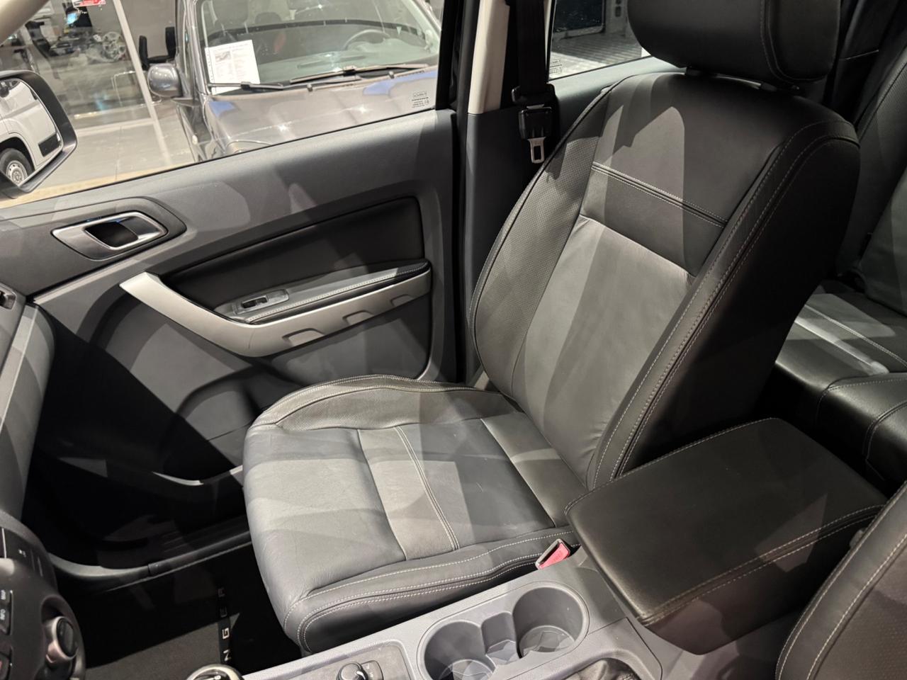 Ford ranger 3.2 dtci 200 cv doble cab limited