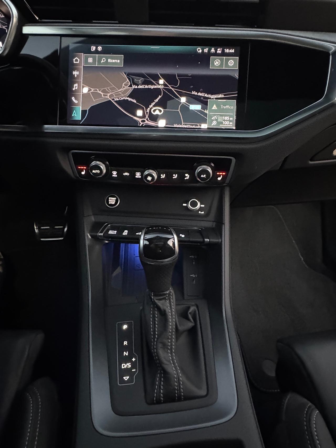 Audi Q3 45 TFSI S tronic line edition