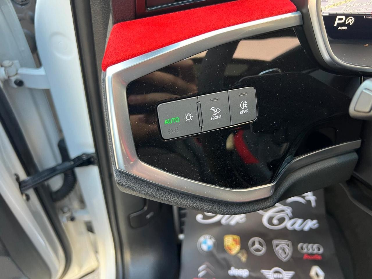 AUDI RSQ3 SPB 2.5 S-TRONIC S-LINE QUATTRO 400CV TETTO PELLE NAVI ANNO 2021