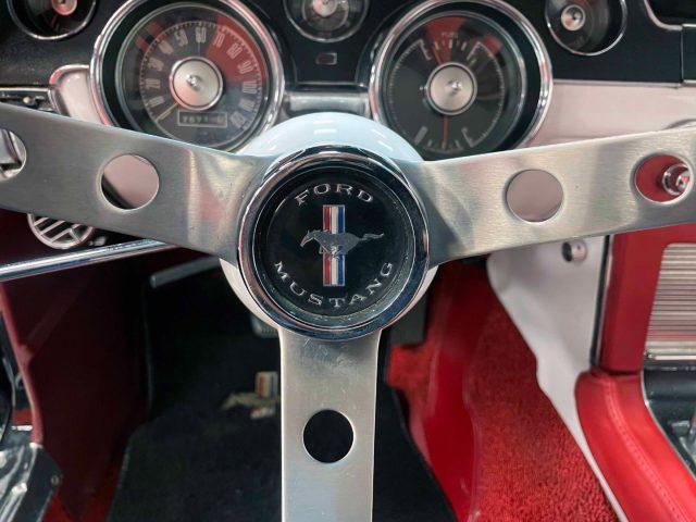 FORD Mustang DOOR FASTBACK - GT 4800