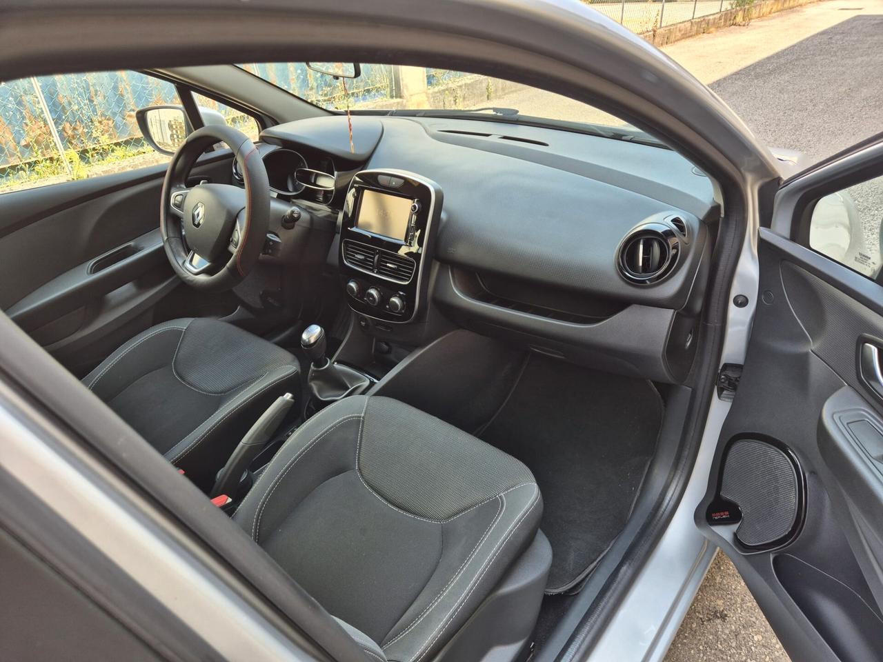 Renault Clio Sporter dCi 8V 90 CV Business