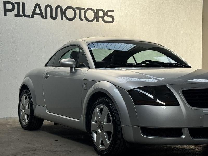 Audi TT 1.8 Turbo 20v 180cv Coupè S Line