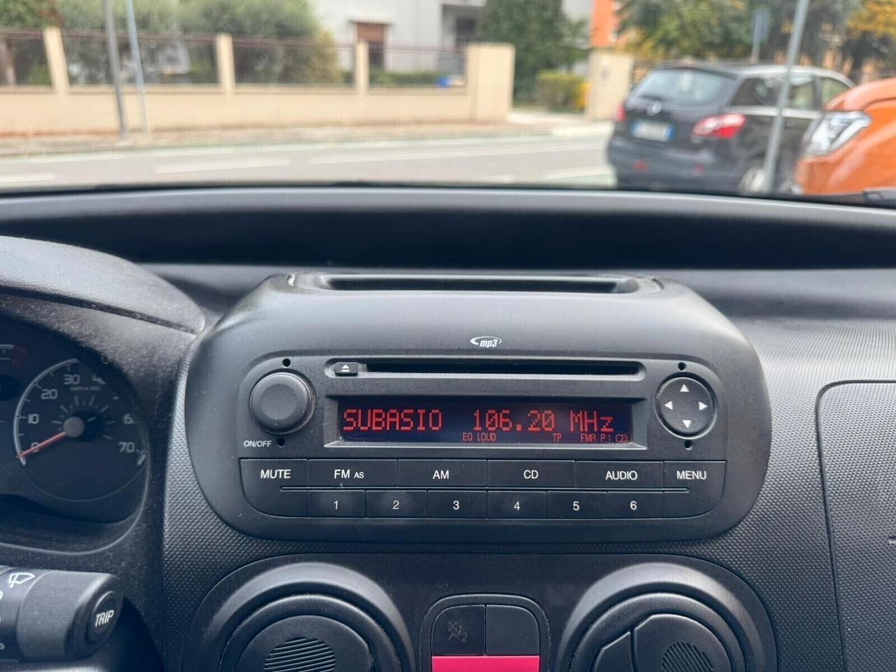 PEUGEOT BIPPER TEPEE 1.3 HDi 75cv FAP OUTDOOR NEOP.