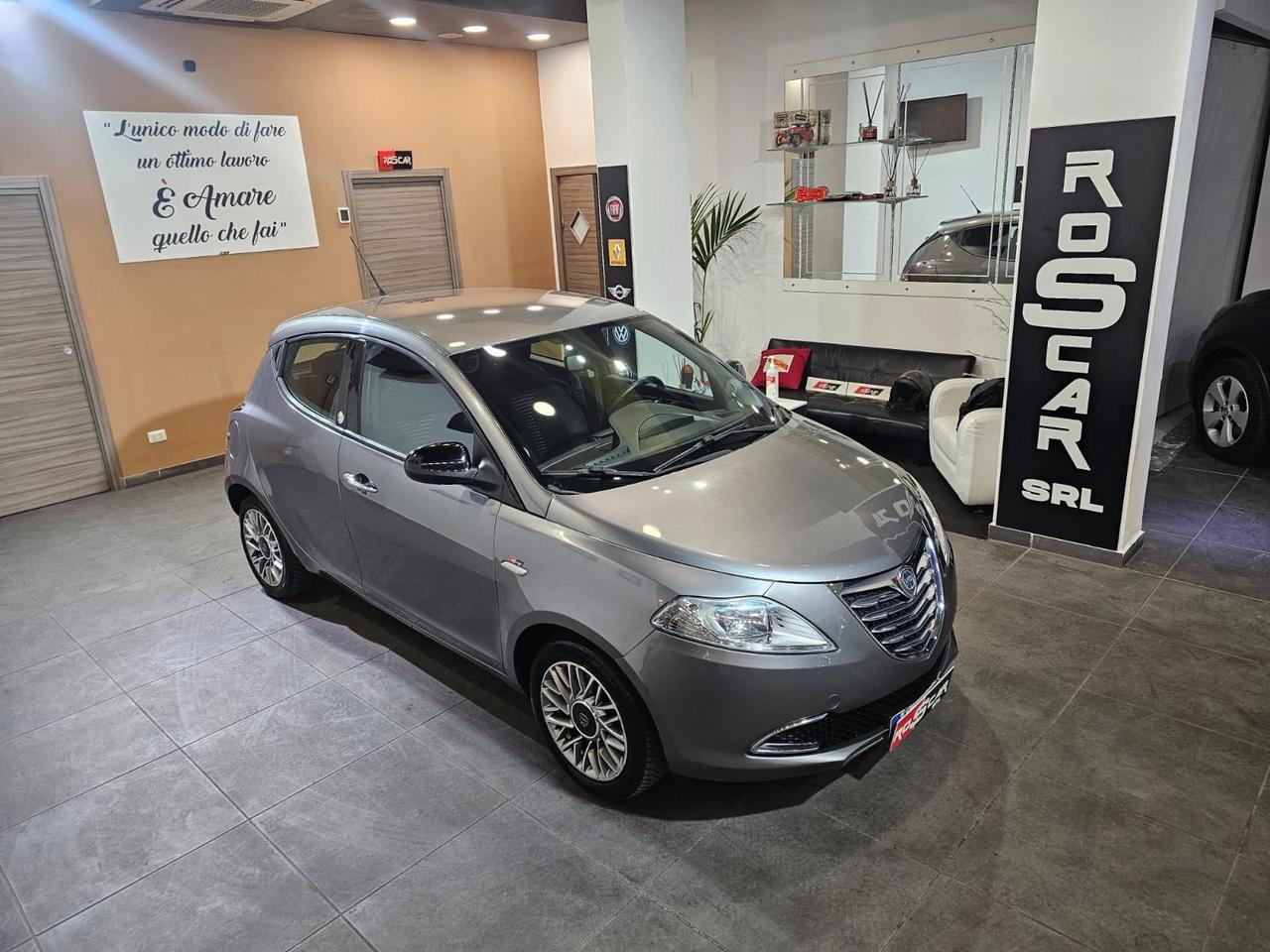 Lancia Ypsilon 1.2 69 CV 5 porte GPL Ecochic Gold