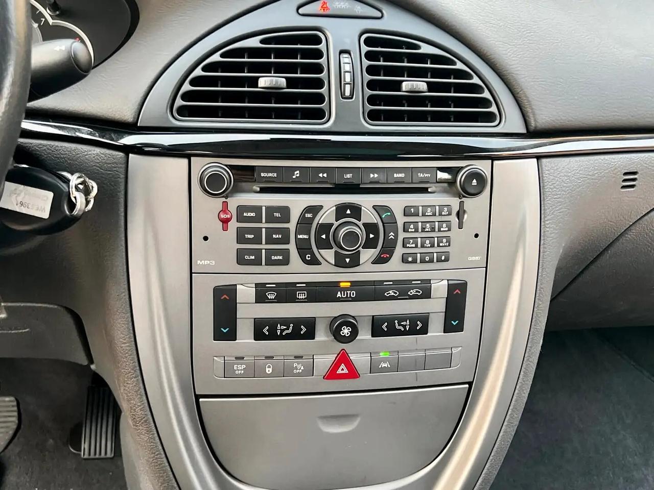 Citroen C5 3.0 V6 24V aut. Executive