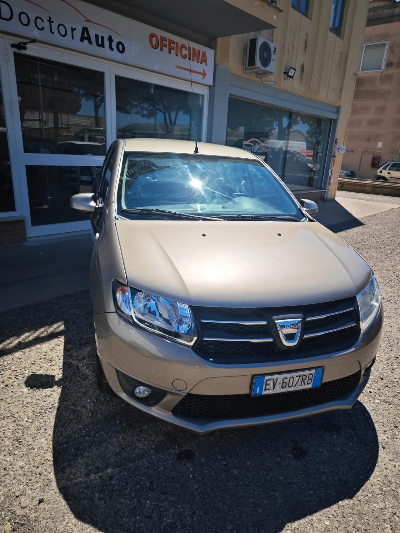 Dacia Sandero 1.2 75CV Lauréate