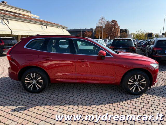 VOLVO XC60 B4 (d) automatico Core