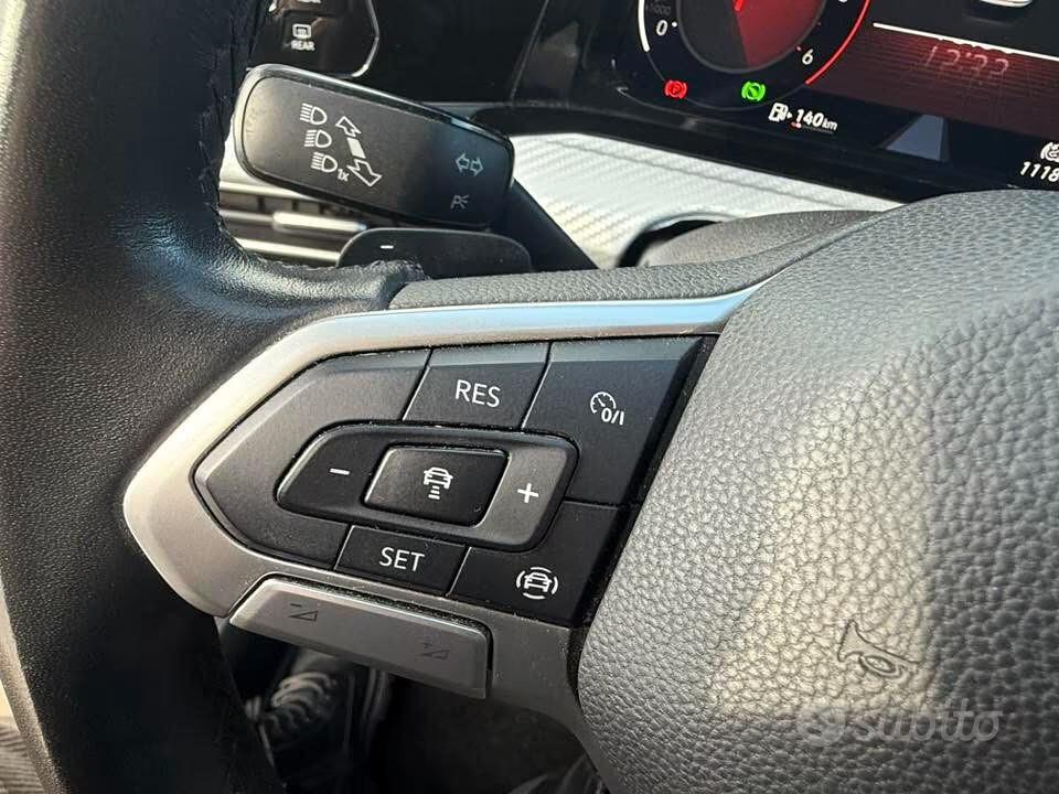 Volkswagen Golf 2.0 TDI 116cv -DSG- LIFE