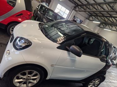 Smart automatica solo 46000km 2017 garanzia