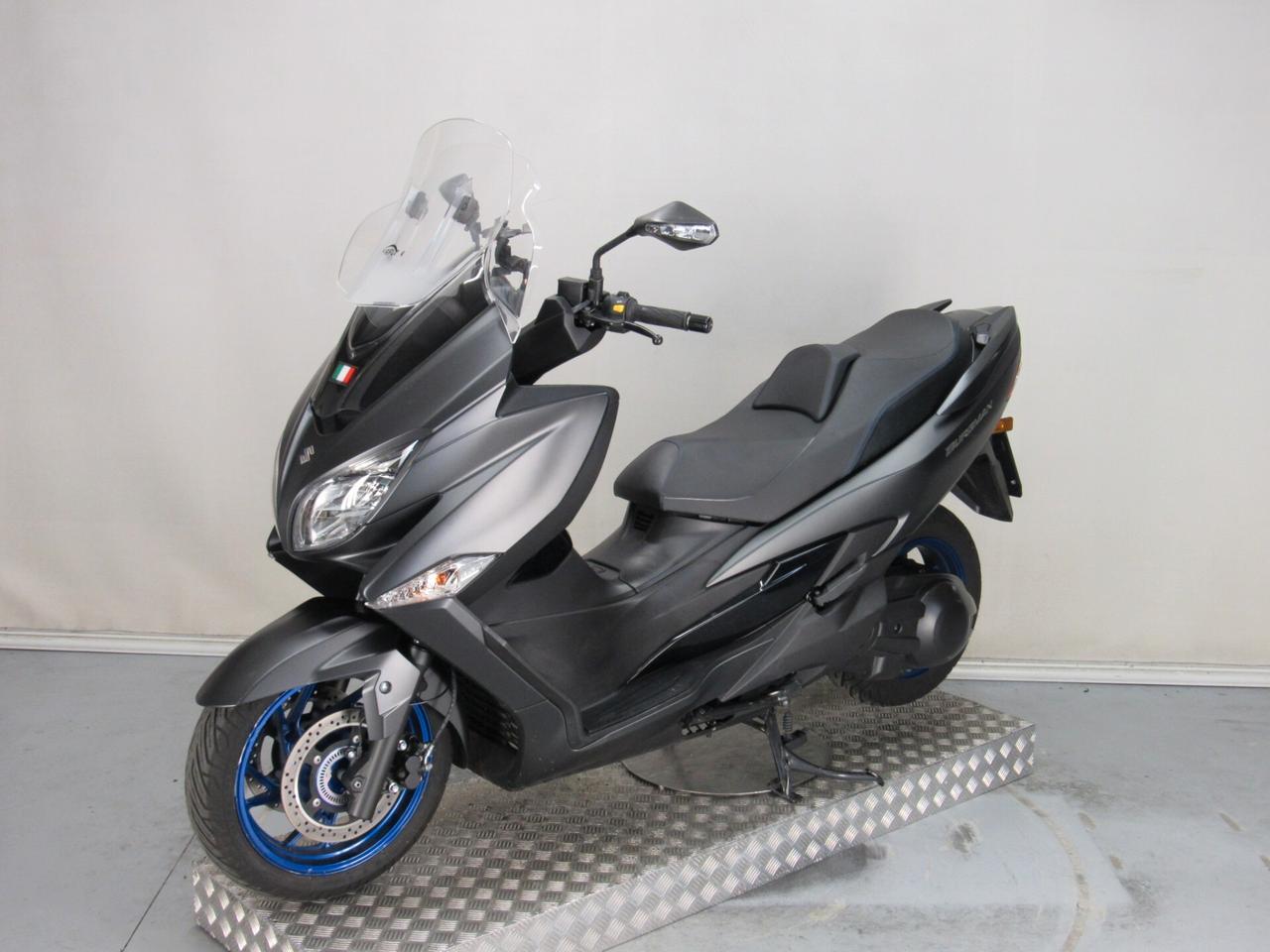 Suzuki AN Burgman 400 ABS