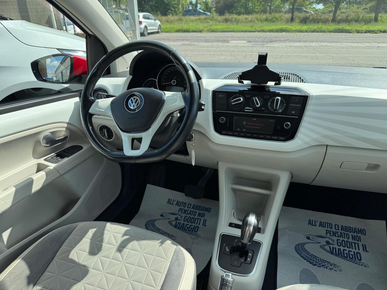 Volkswagen up! 5 Porte up! 5p 1.0 High up! 75cv AUTOMATICA