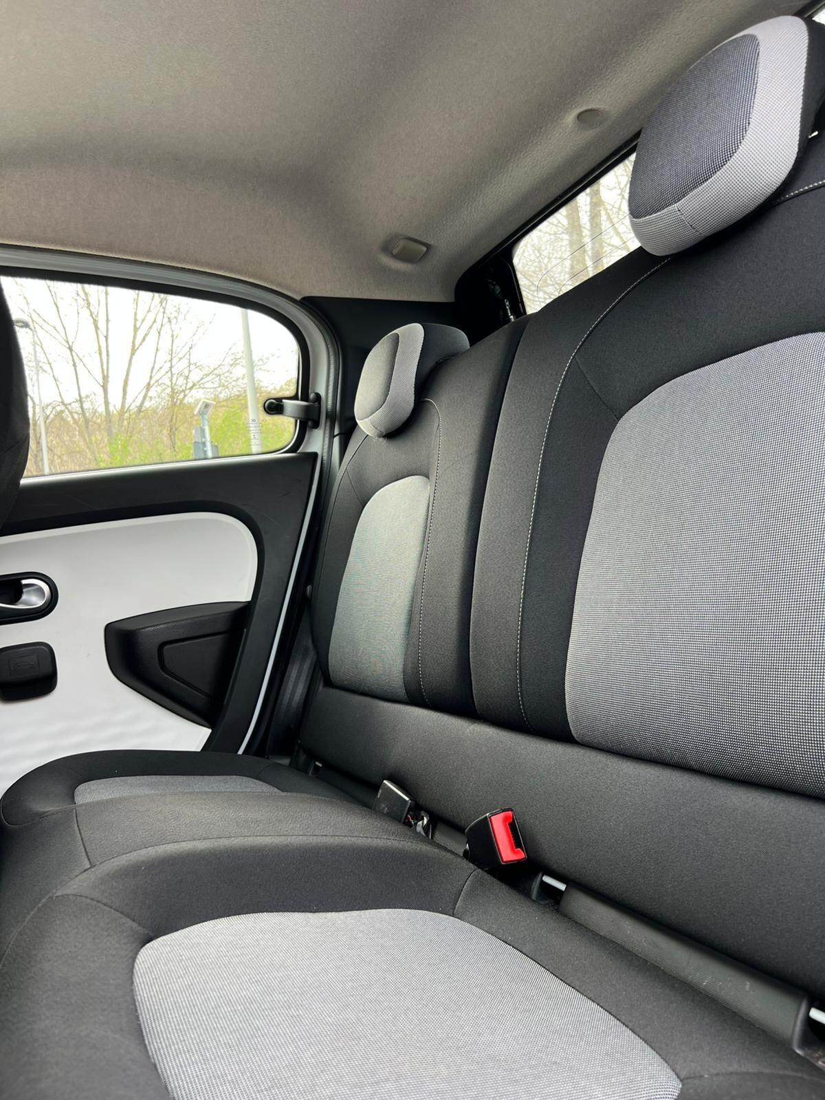 RENAULT TWINGO 1.0 SCe 75cv Duel Sport Edition Red