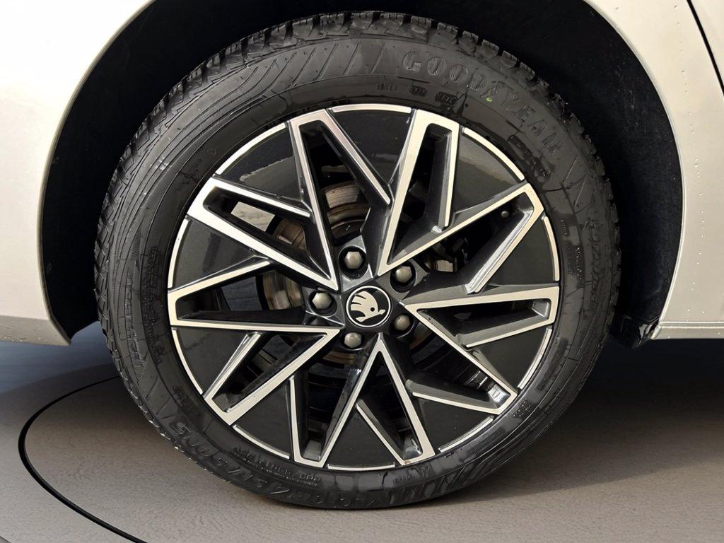 SKODA Octavia wagon 2.0 tdi executive 150cv dsg del 2025