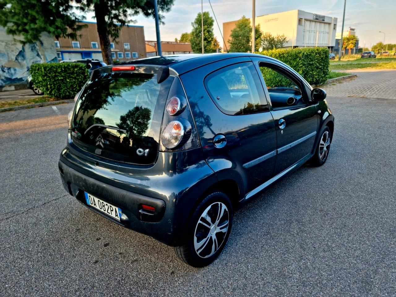 Citroen C1 1.0 5 porte ADATTA A NEOPATENTATI