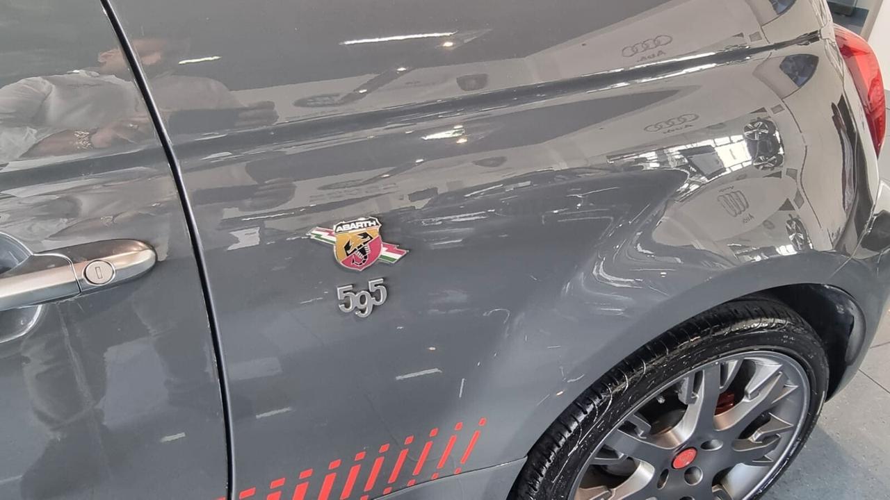 Abarth 595 C 1.4 Turbo T-Jet 145 CV