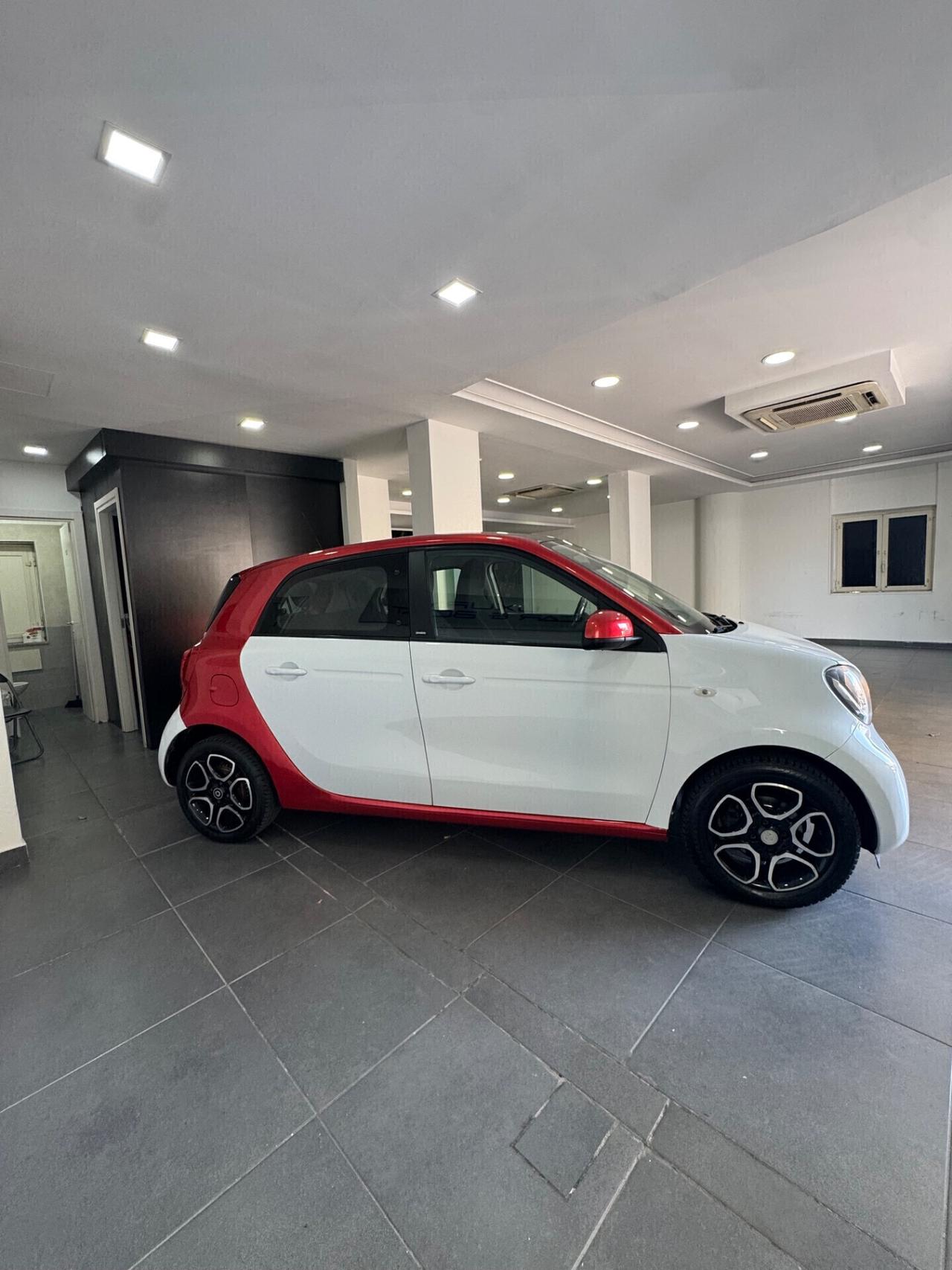 Smart ForFour 70 1.0 Passion GPL