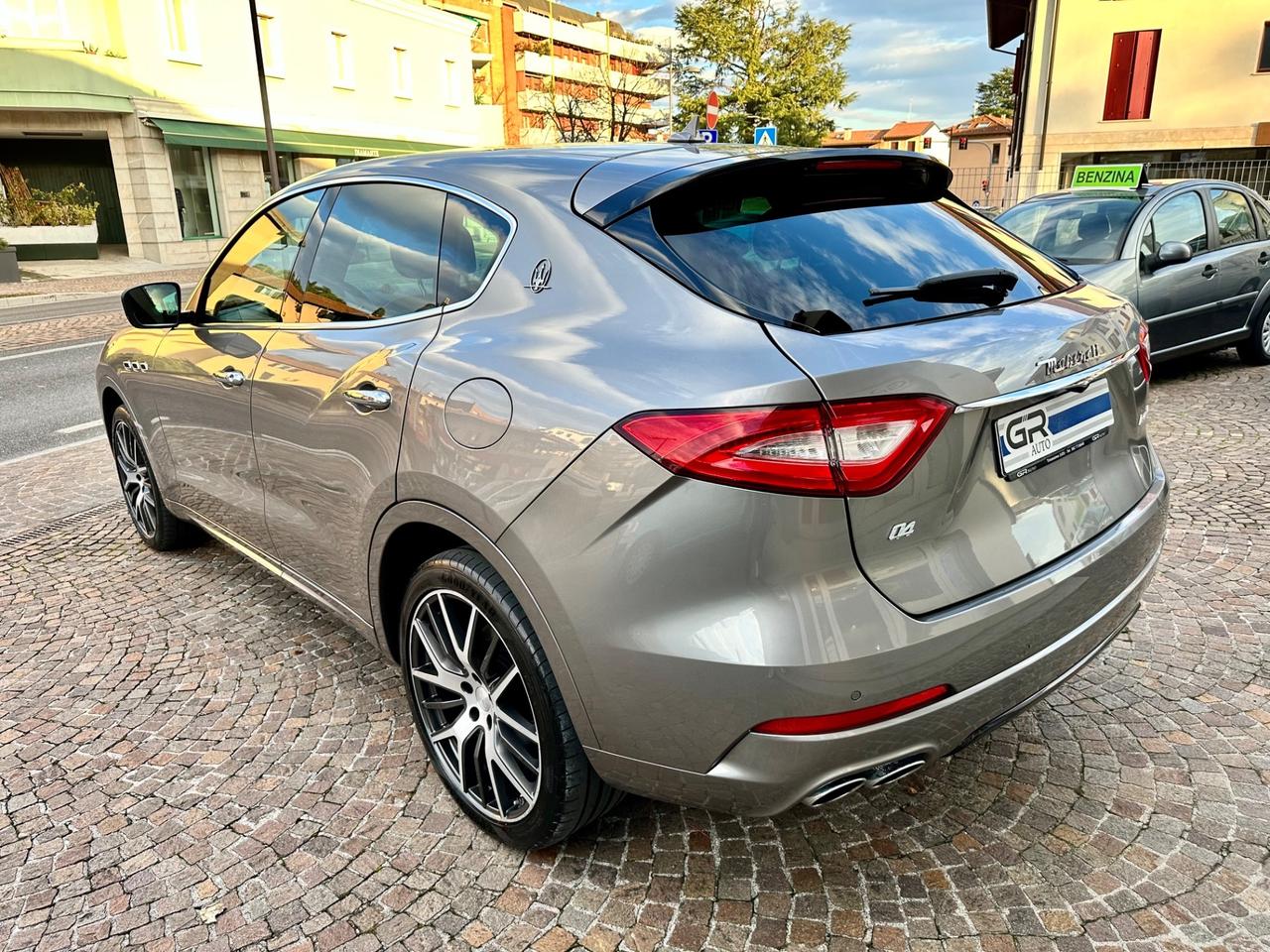 Maserati Levante 3.0d V6 250Cv AWD - Km Certificati
