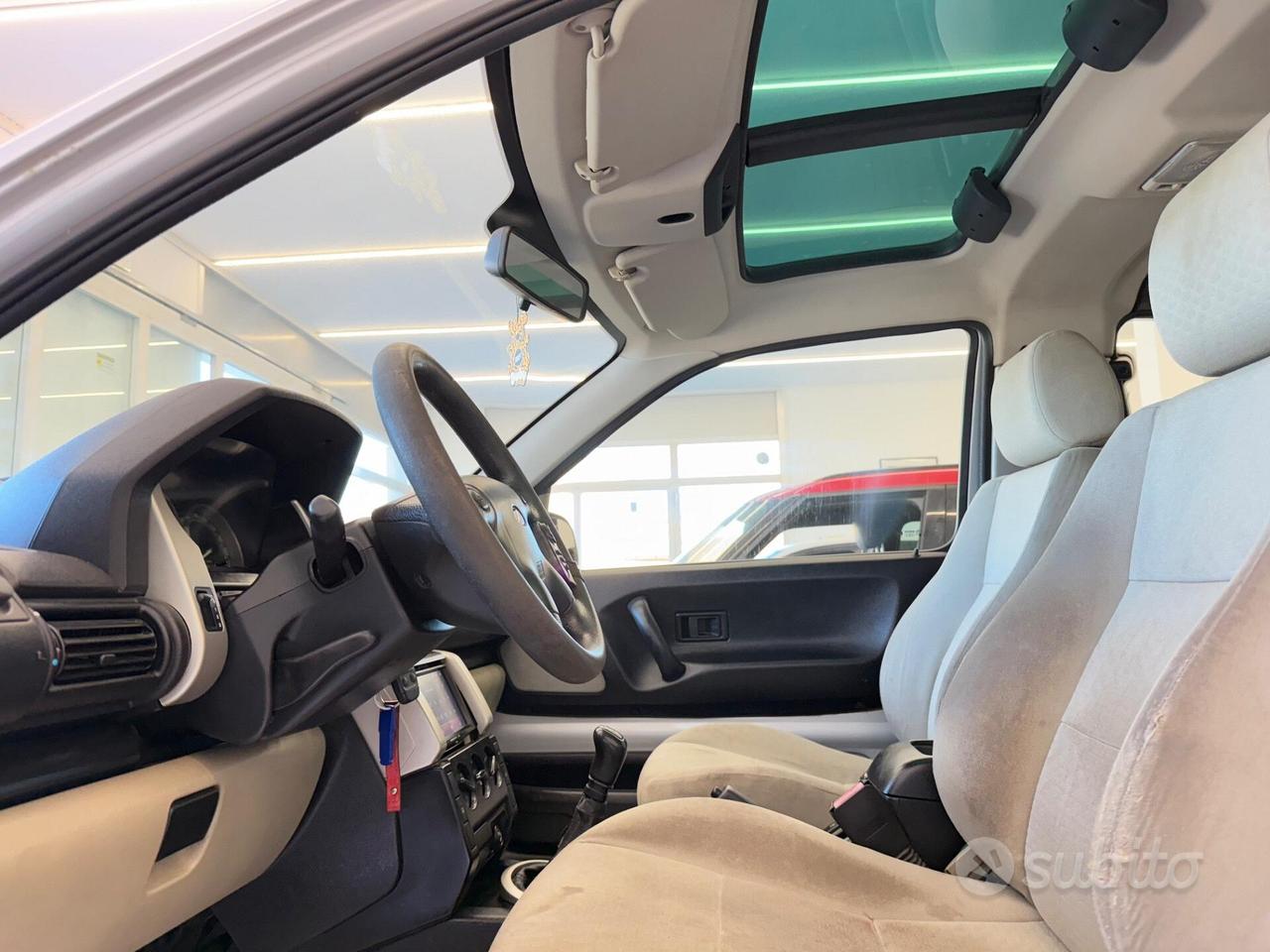 Land Rover Freelander 2.0 td4 3P gancio traino