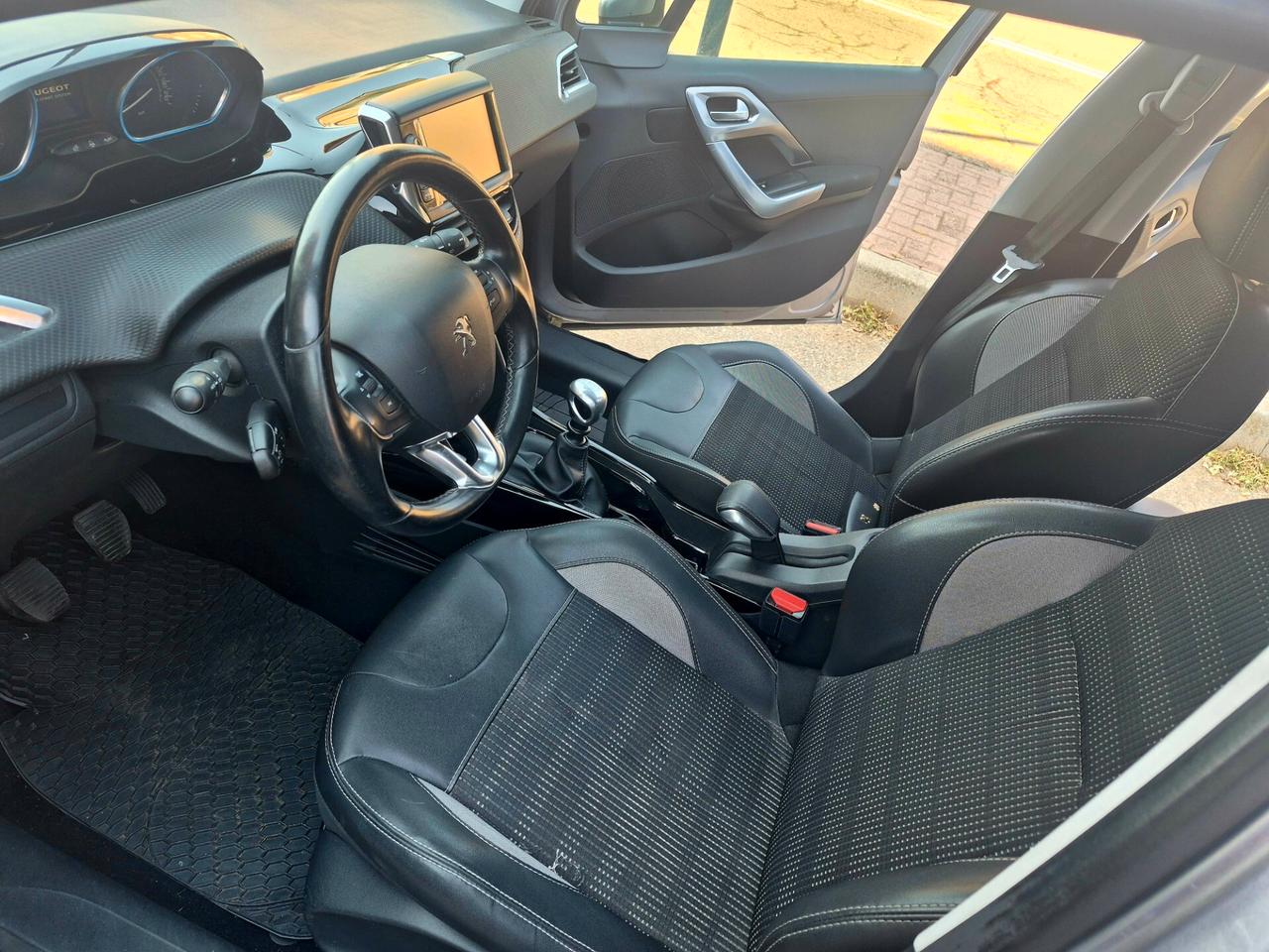 Peugeot 2008 PureTech Turbo 130 S&S Allure