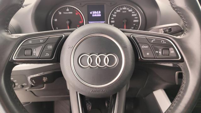 AUDI Q2 1.6 TDI S line Edition