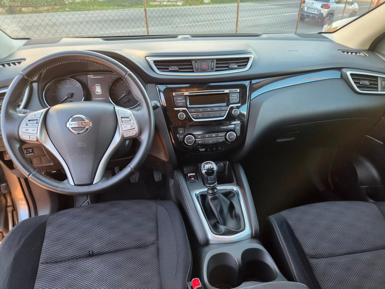 Nissan Qashqai 1.5 dCi Visia