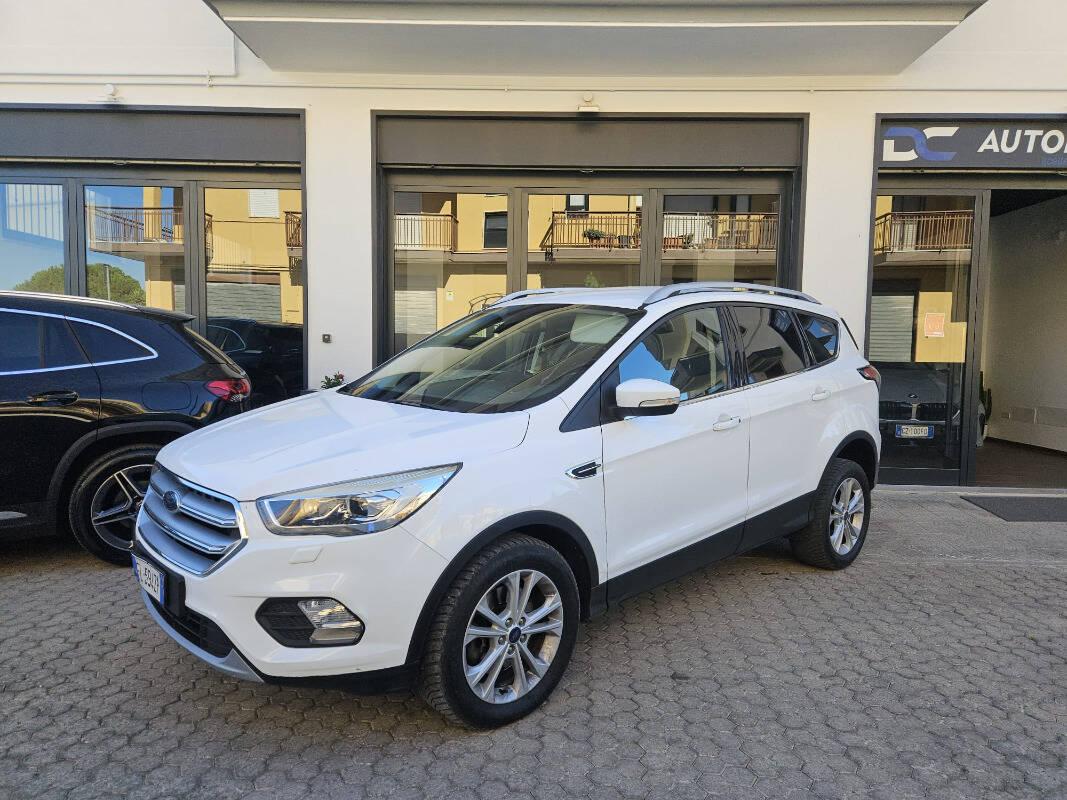 Ford Kuga 1.5 tdci Business s&s 2wd 120cv