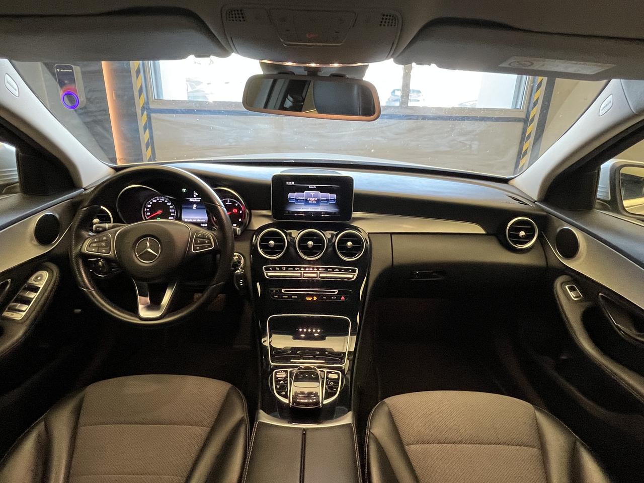 Mercedes-Benz Classe C-W205 2014 Berlina - C 250 d (bt) Sport 4matic auto