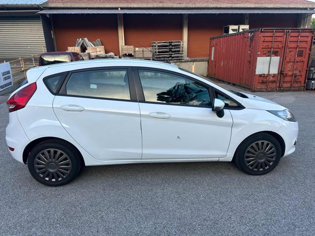 FORD Fiesta Stupenda Bellissima 1.6 TDCi 95 CV 5p. Titanium