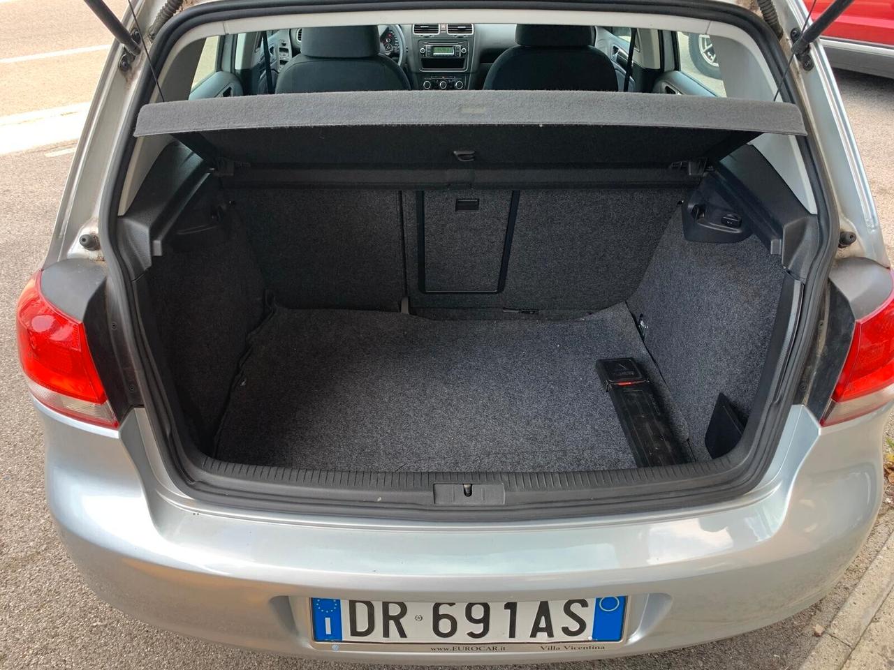 Volkswagen Golf VI 2.0 TDI 110CV Neopatentati